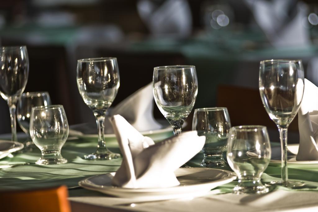 Oyo Hotel Arembepe Beach Hotel, Camacari מראה חיצוני תמונה